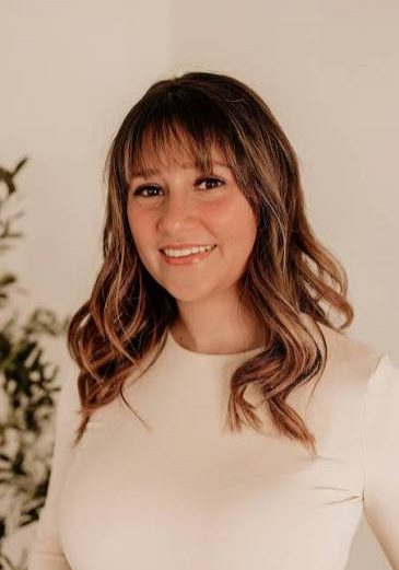 Tessa Bellabay Headshot